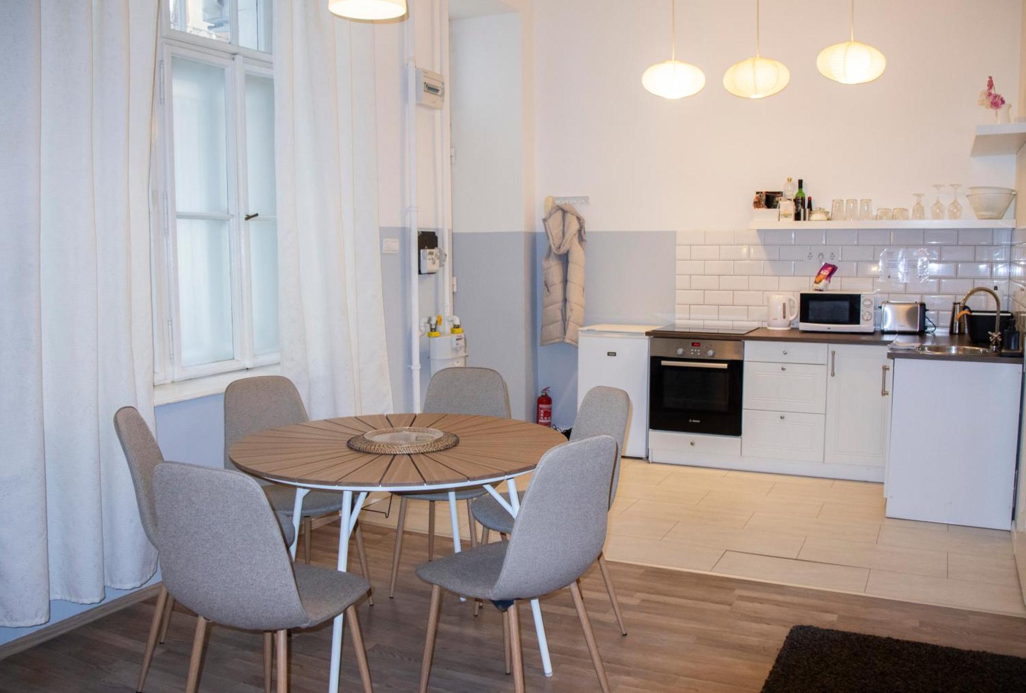 Klau33 Apartment In Party District Budapest Exteriör bild